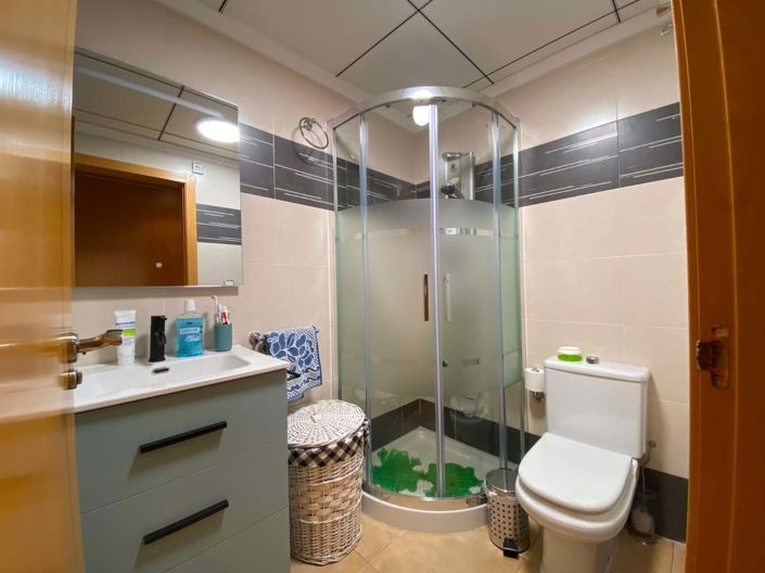 Image No.10-3 Bed Apartment for sale