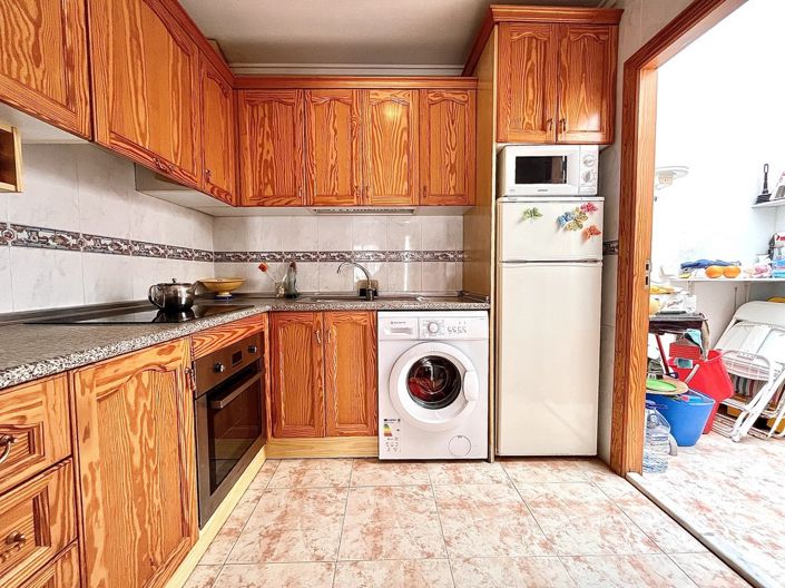 Image No.2-3 Bed Townhouse for sale