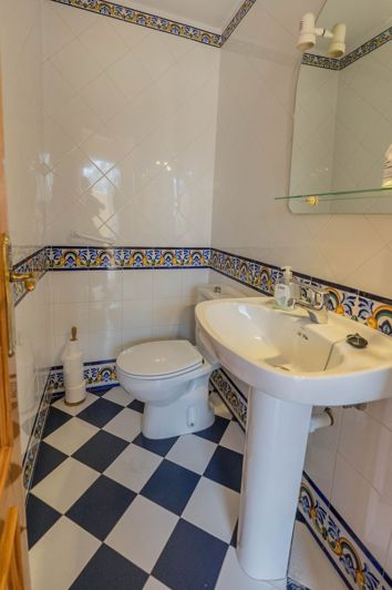 Image No.9-4 Bed Townhouse for sale