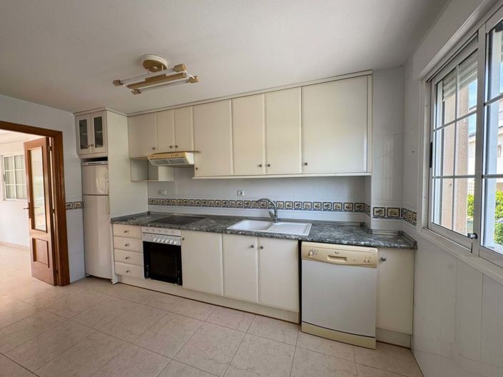 Image No.19-3 Bed Penthouse for sale