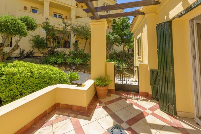 Image No.21-3 Bed Apartment for sale