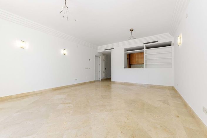 Image No.5-3 Bed Apartment for sale