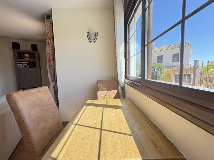 Image No.11-3 Bed Apartment for sale