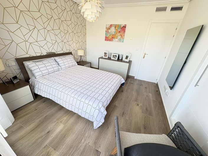 Image No.20-2 Bed Villa for sale