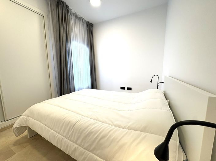 Image No.27-3 Bed Villa for sale