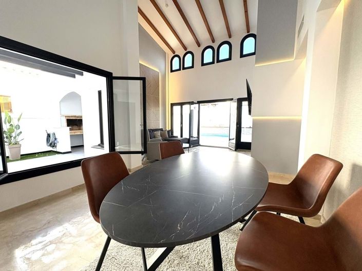 Image No.32-3 Bed Villa for sale