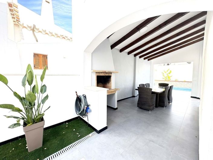 Image No.7-3 Bed Villa for sale