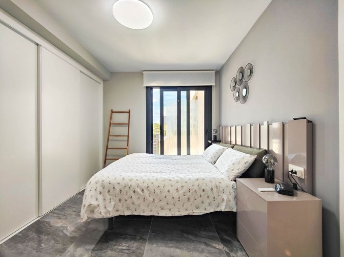 Image No.32-2 Bed Apartment for sale