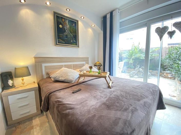 Image No.29-3 Bed Apartment for sale