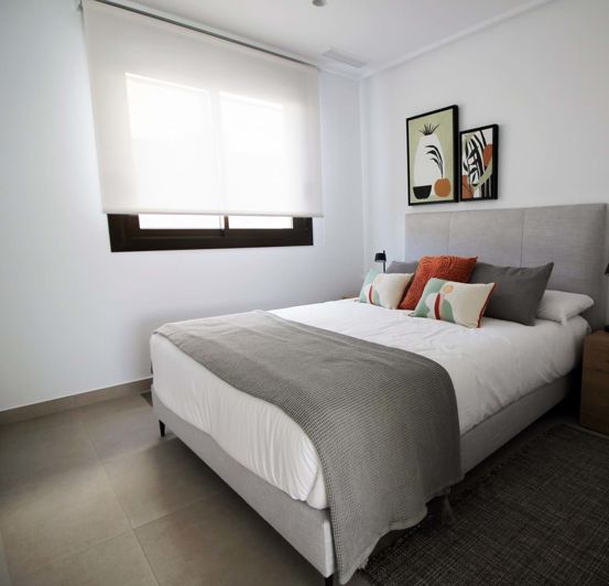 Image No.36-3 Bed Townhouse for sale