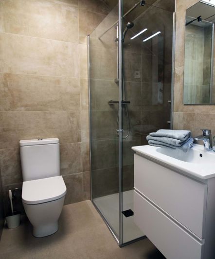 Image No.5-3 Bed Townhouse for sale