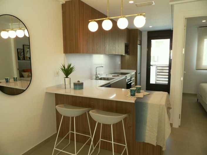 Image No.6-3 Bed Townhouse for sale