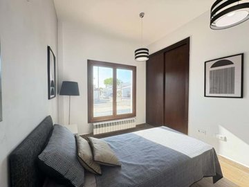 1447-632080-78d1f4f8b6655591b02d22fabb36a692d