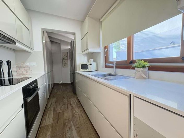 Image No.13-3 Bed Villa for sale