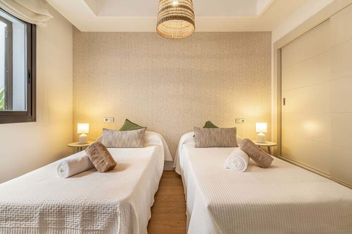 Image No.12-2 Bed Apartment for sale