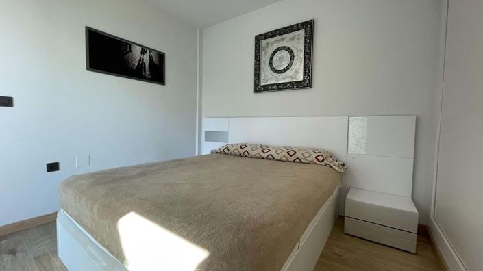 Image No.9-3 Bed Villa for sale