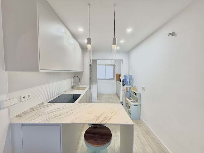 Image No.11-2 Bed Apartment for sale