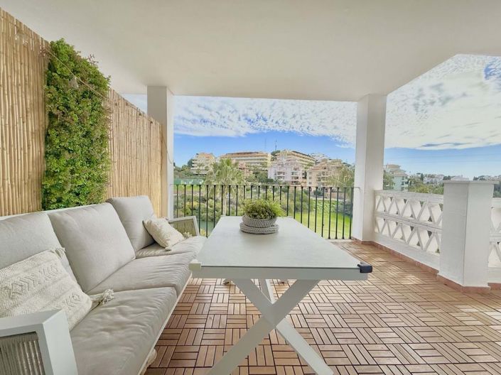 Image No.17-2 Bed Apartment for sale