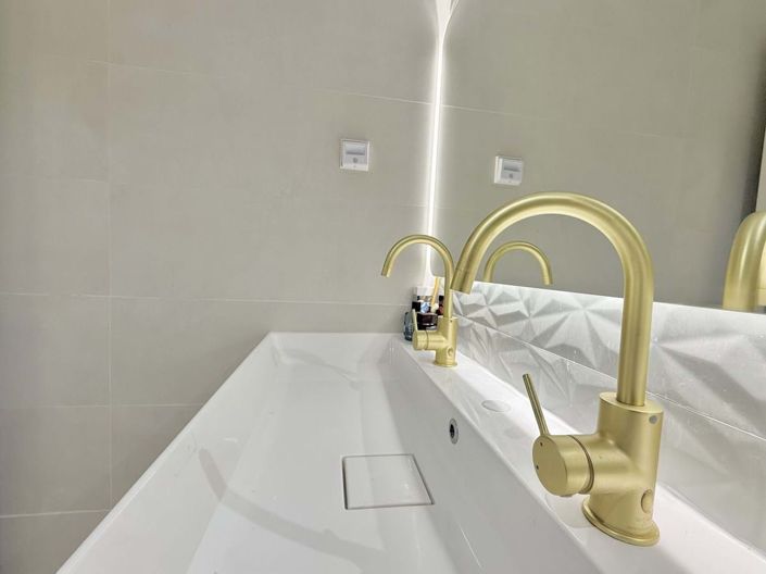 Image No.26-2 Bed Apartment for sale