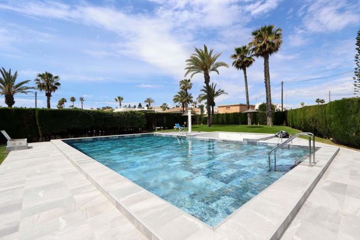 Image No.30-3 Bed Apartment for sale