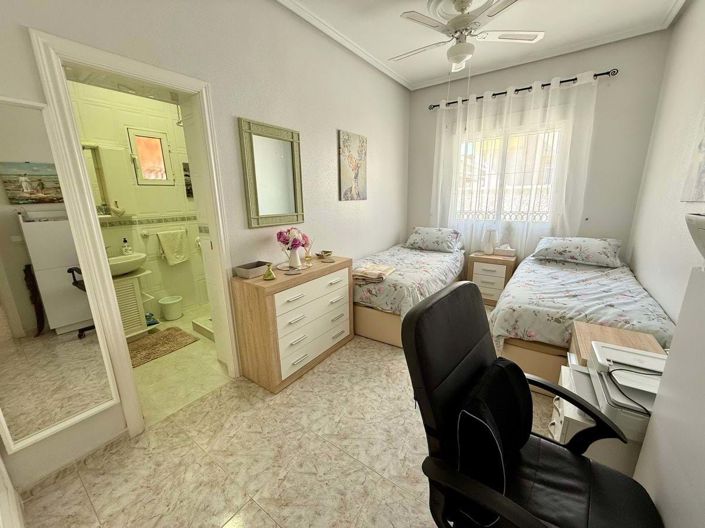 Image No.12-2 Bed Villa for sale