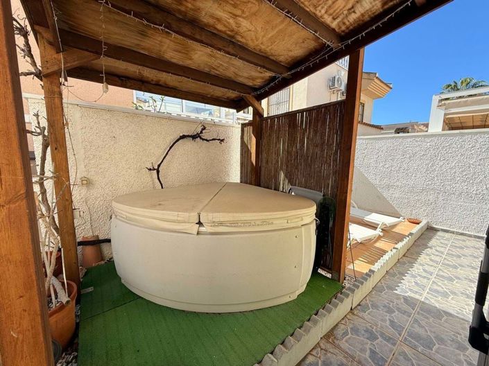 Image No.15-2 Bed Villa for sale