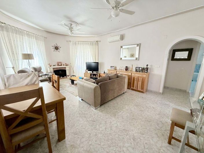 Image No.7-2 Bed Villa for sale