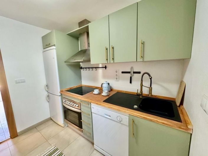 Image No.14-2 Bed Apartment for sale