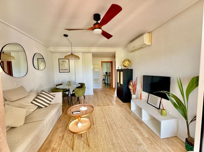 Image No.40-2 Bed Apartment for sale