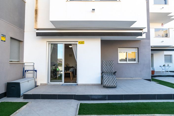 Image No.13-2 Bed Apartment for sale