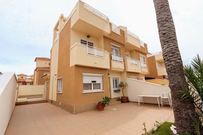 4 Bed Semi-Detached for sale