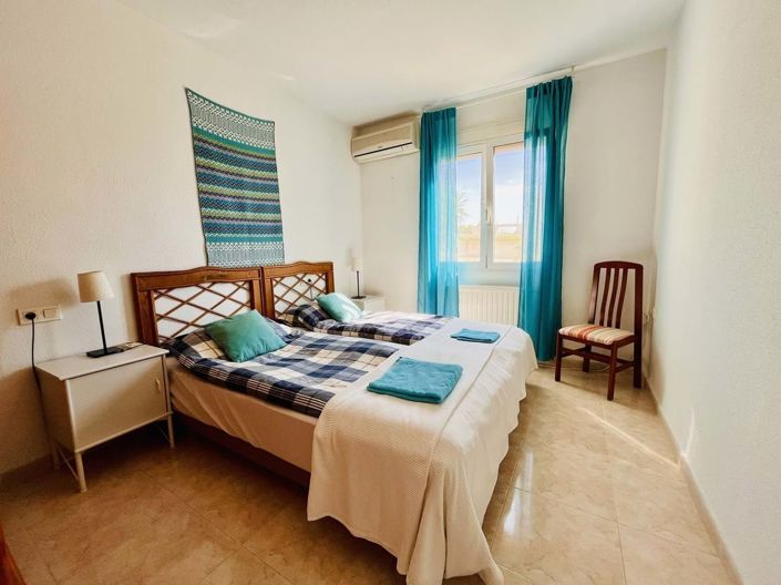 Image No.10-7 Bed Villa for sale