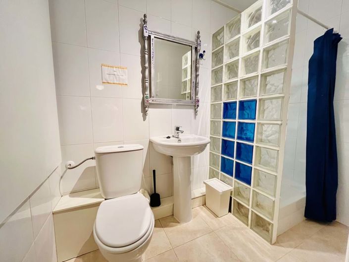 Image No.19-7 Bed Villa for sale