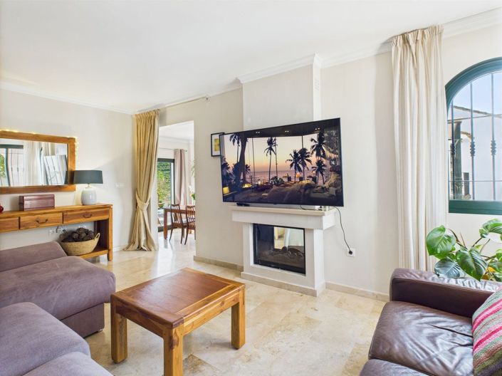 Image No.10-3 Bed Semi-Detached for sale