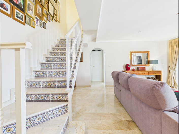 Image No.13-3 Bed Semi-Detached for sale