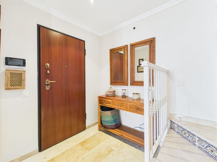 Image No.34-3 Bed Semi-Detached for sale