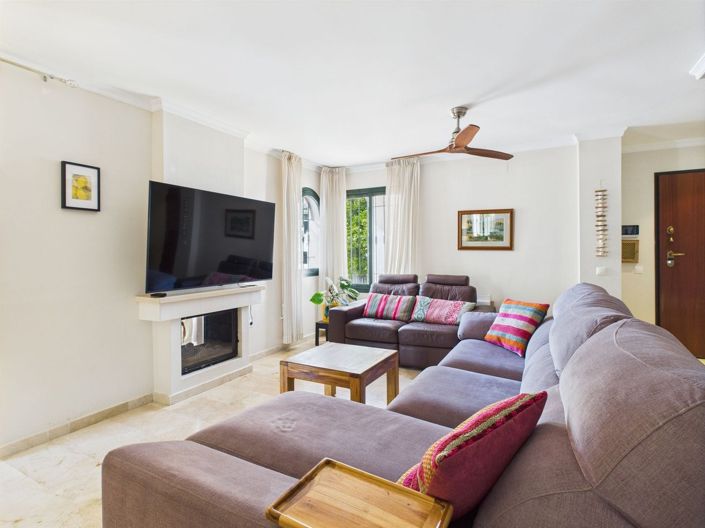 Image No.6-3 Bed Semi-Detached for sale