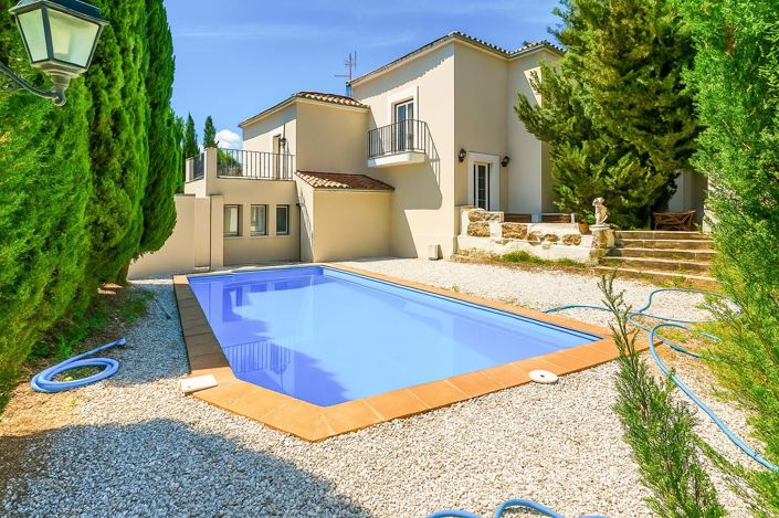Image No.1-5 Bed Villa for sale