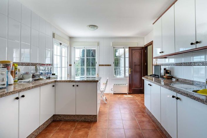 Image No.18-5 Bed Villa for sale