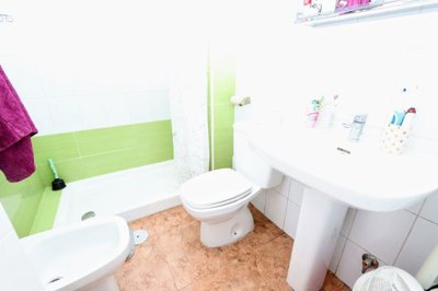 1447-632004-78d1f4f8b6655591b02d22fabb36a692d