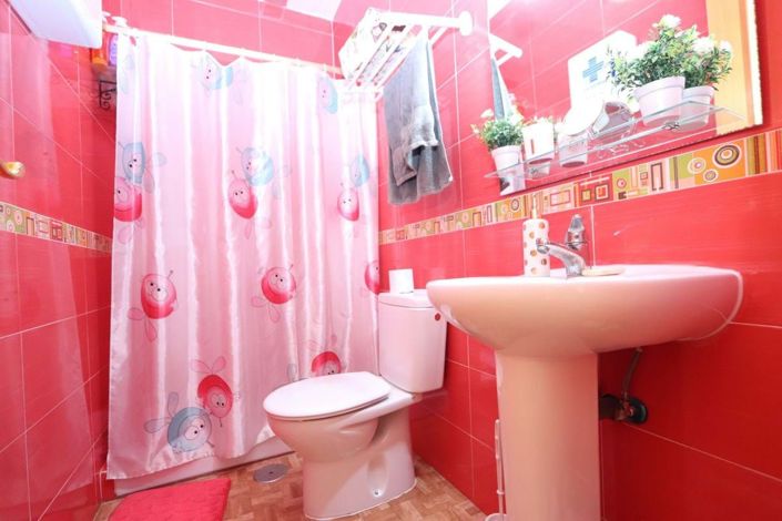 Image No.19-4 Bed Townhouse for sale