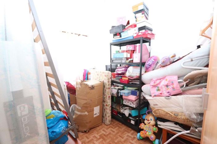 Image No.21-4 Bed Townhouse for sale