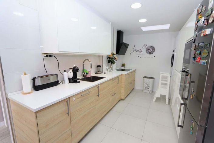 Image No.8-4 Bed Townhouse for sale