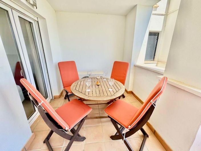 Image No.48-2 Bed Apartment for sale