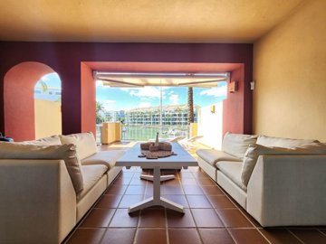 1447-632242-78d1f4f8b6655591b02d22fabb36a692d