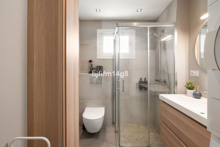 Image No.14-3 Bed Townhouse for sale