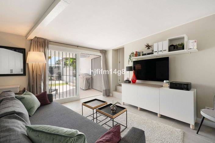 Image No.9-3 Bed Townhouse for sale