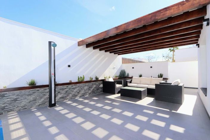 Image No.3-3 Bed Villa for sale