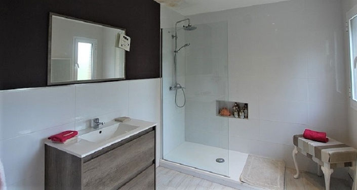 Image No.10-4 Bed Villa for sale