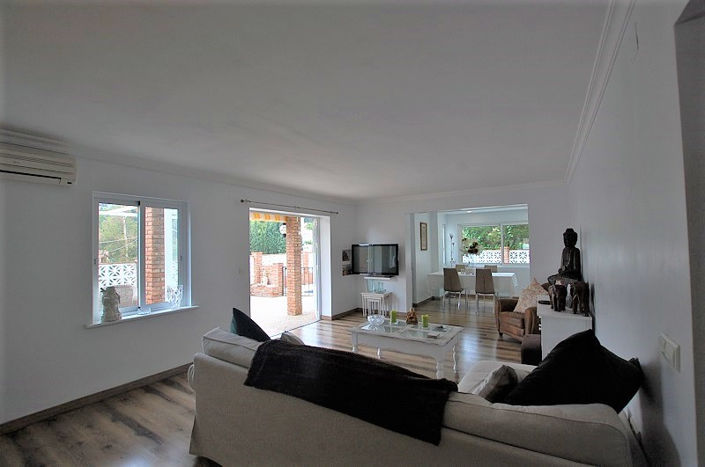 Image No.8-4 Bed Villa for sale